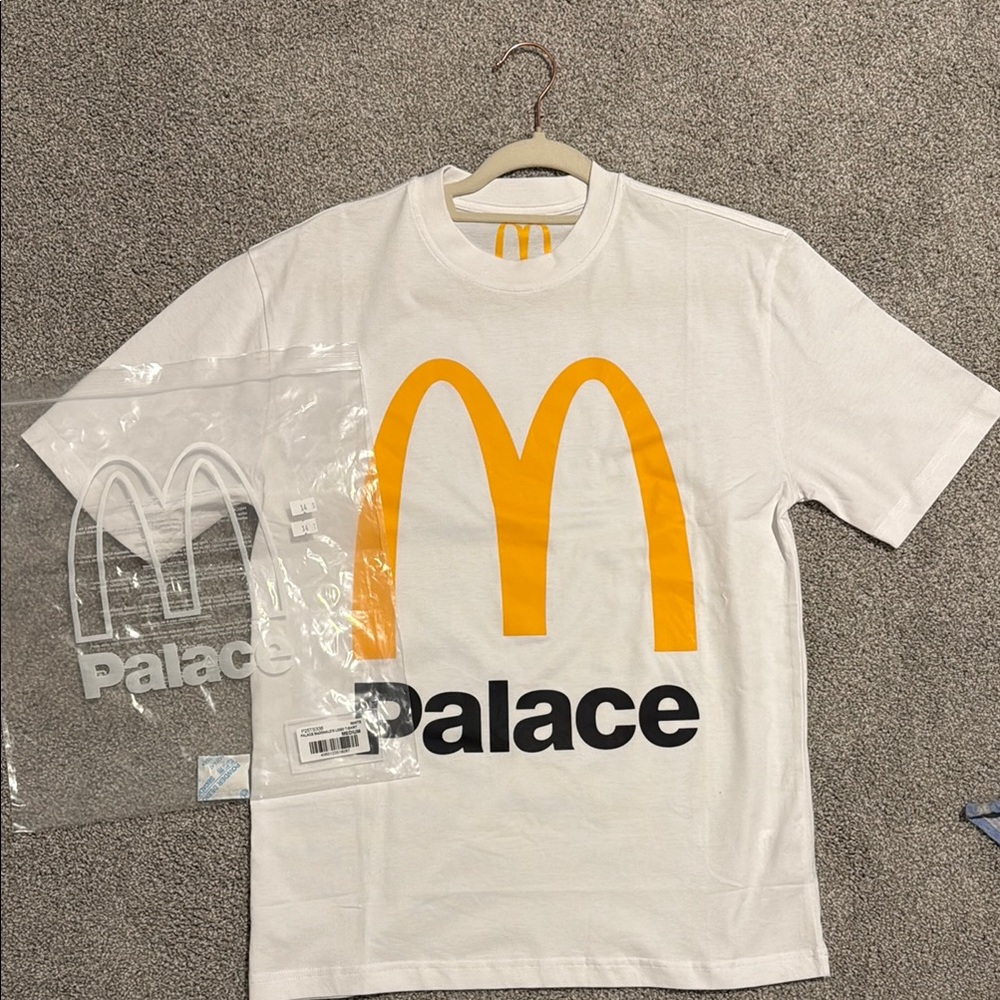 PALACE White and Orange Short Sleeve Tee